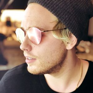 Meet your Posher, Chris